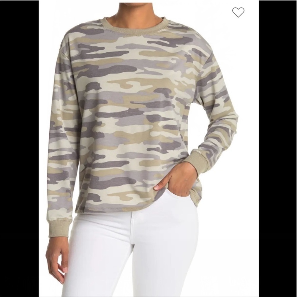 C&C California Poppy Long Sleeve Pullover in Neutral Camo Size XL